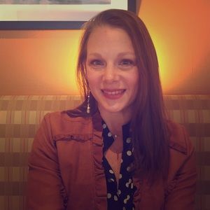 Meet your Posher, Angie